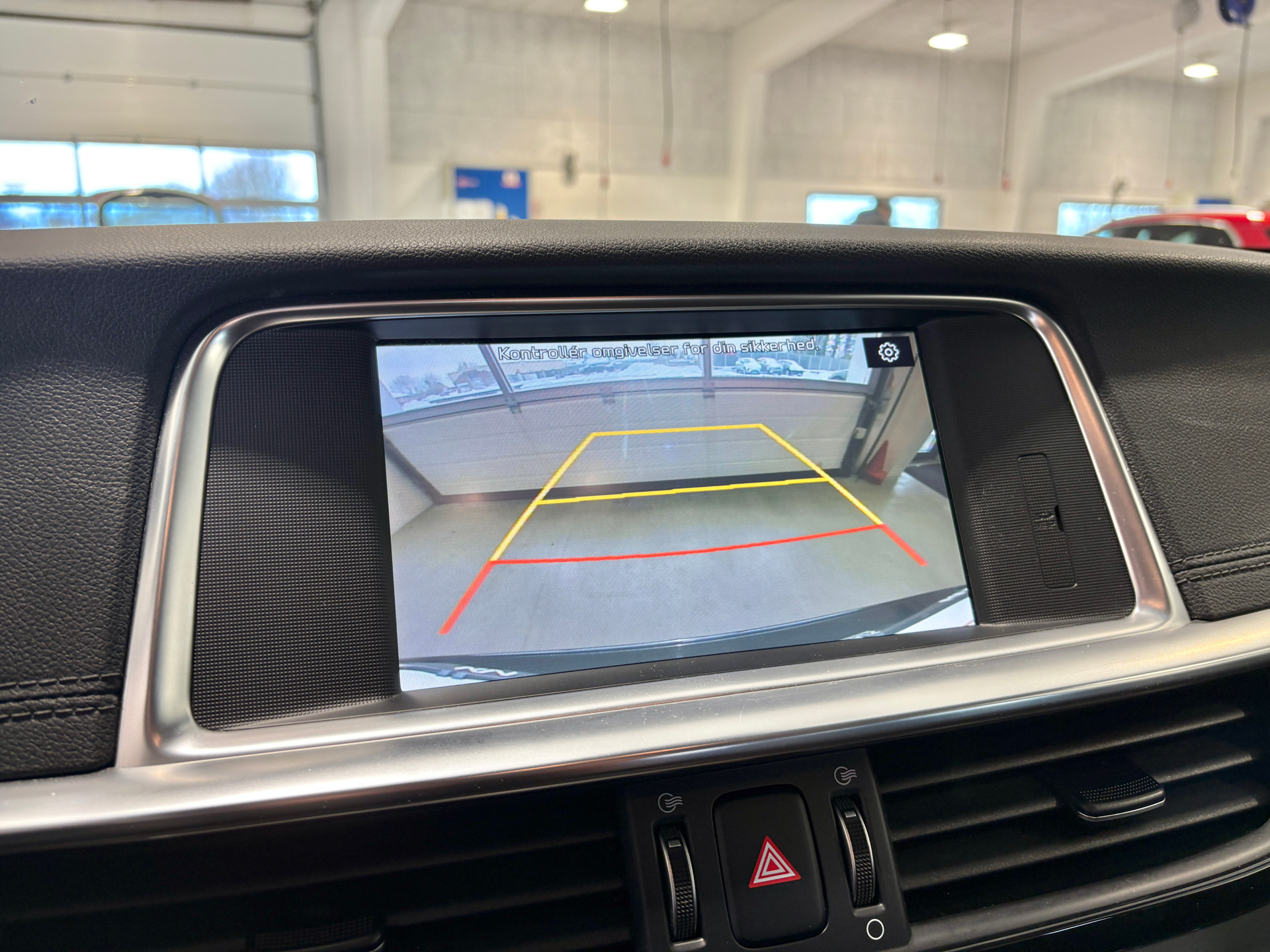 Billede af Kia Optima SW 2,0 GDI  Plugin-hybrid 205HK Stc 6g Aut.