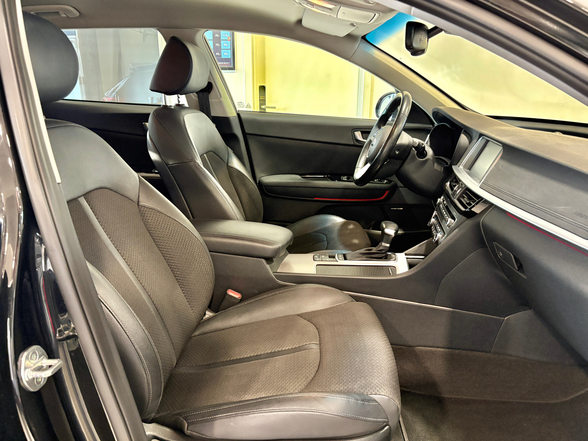 Billede af Kia Optima SW 2,0 GDI  Plugin-hybrid 205HK Stc 6g Aut.