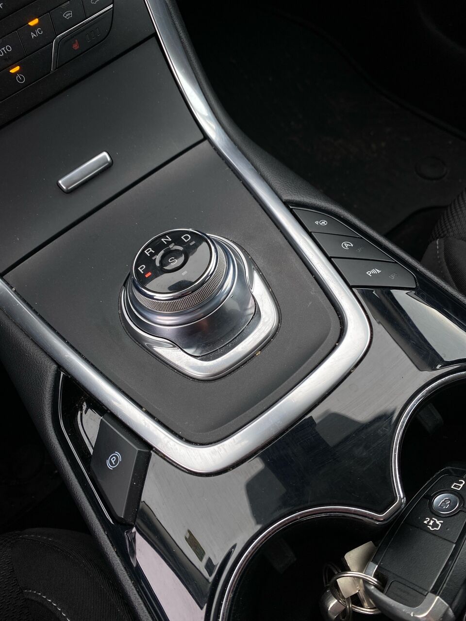 Billede af Ford S-Max 2,0 EcoBlue Titanium 150HK 8g Aut.