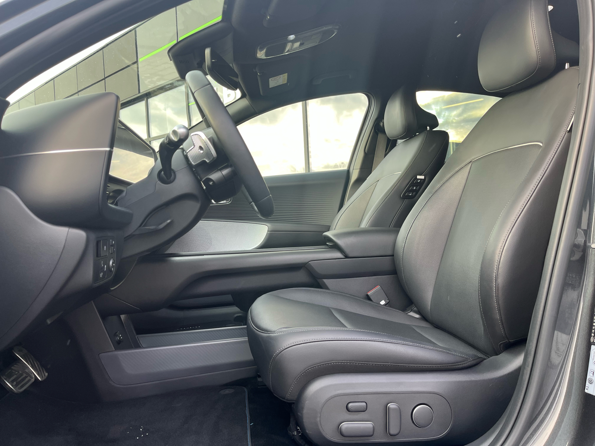 Billede af Hyundai Ioniq 6 Electric 77,4 kWh Ultimate 229HK Aut.