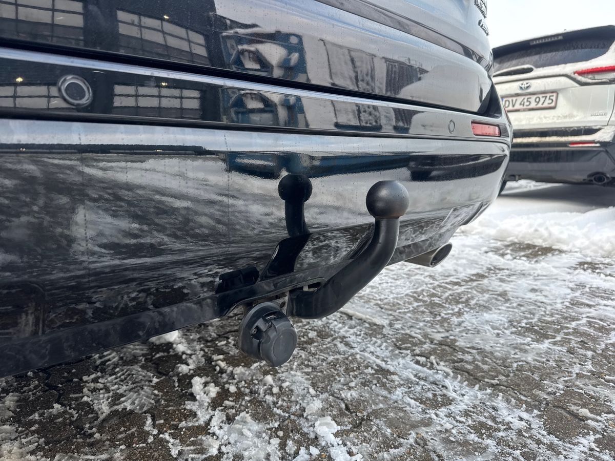 Billede af Toyota RAV4 Plug-in 2,5 Plugin-hybrid H3 Premium AWD 306HK 5d 6g Aut.