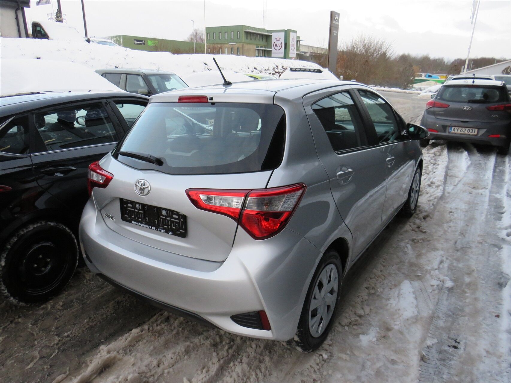 Billede af Toyota Yaris 1,0 VVT-I T2 72HK 5d