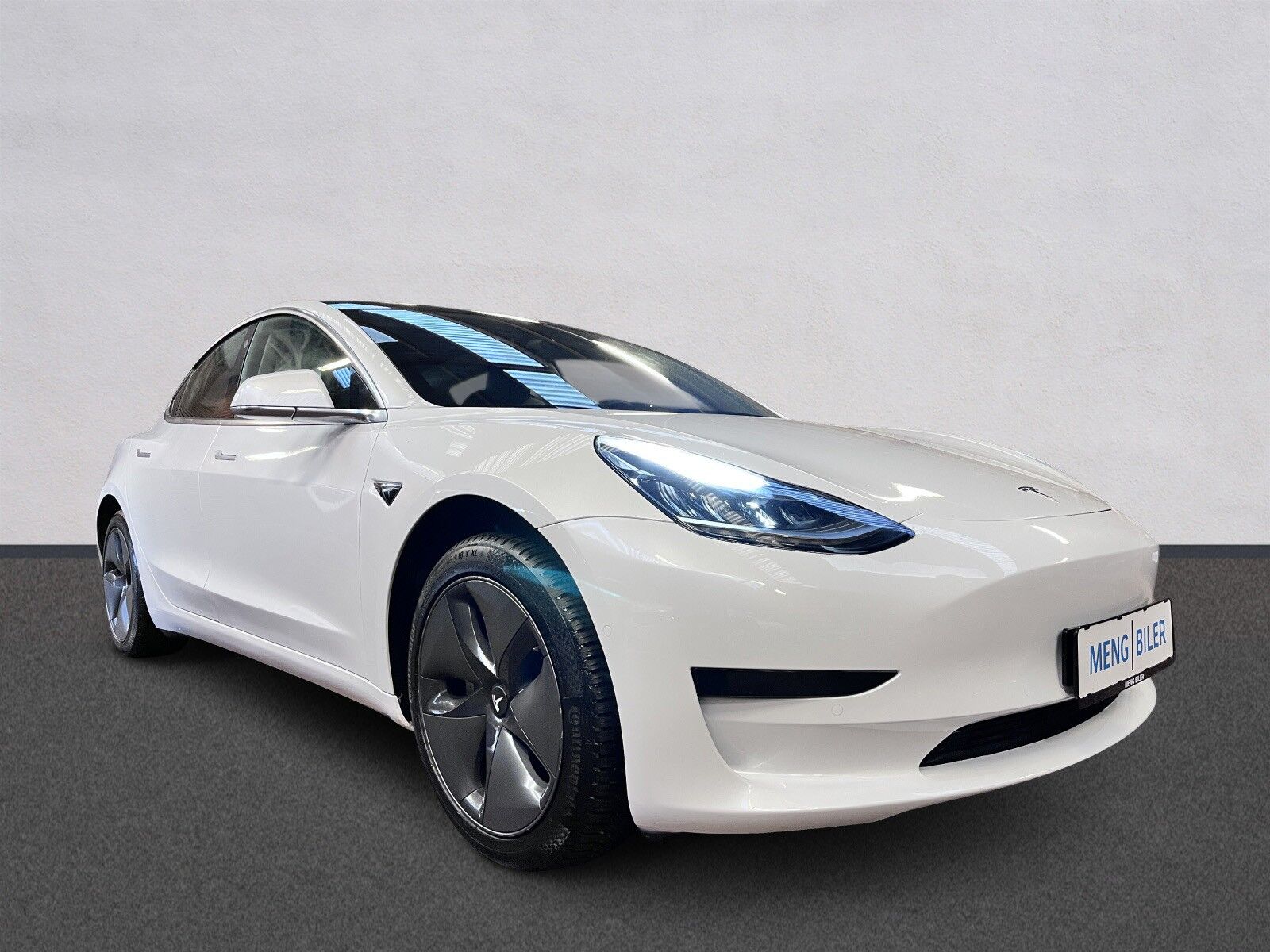 Billede af Tesla Model 3 EL Standard Range Plus 325HK Aut.