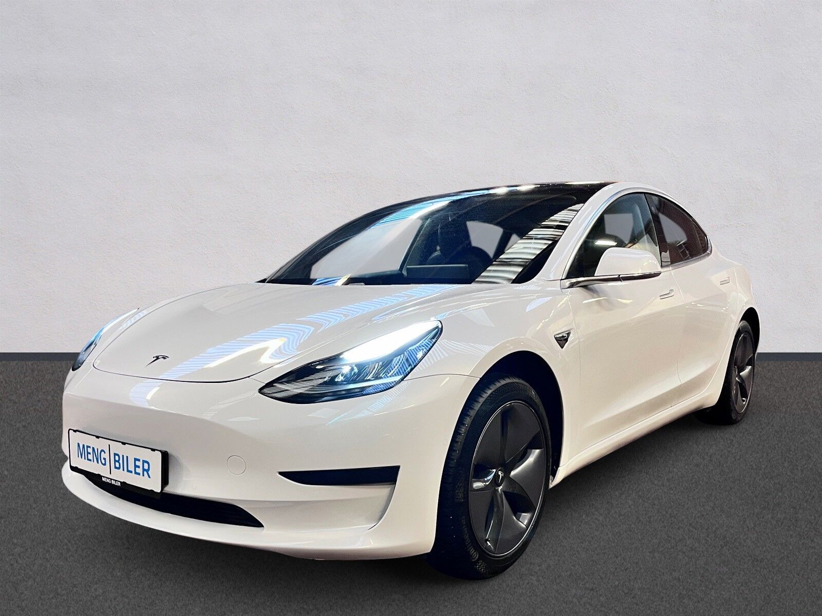 Billede af Tesla Model 3 EL Standard Range Plus 325HK Aut.