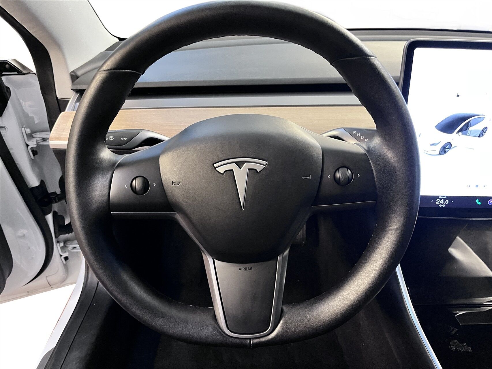 Billede af Tesla Model 3 EL Standard Range Plus 325HK Aut.