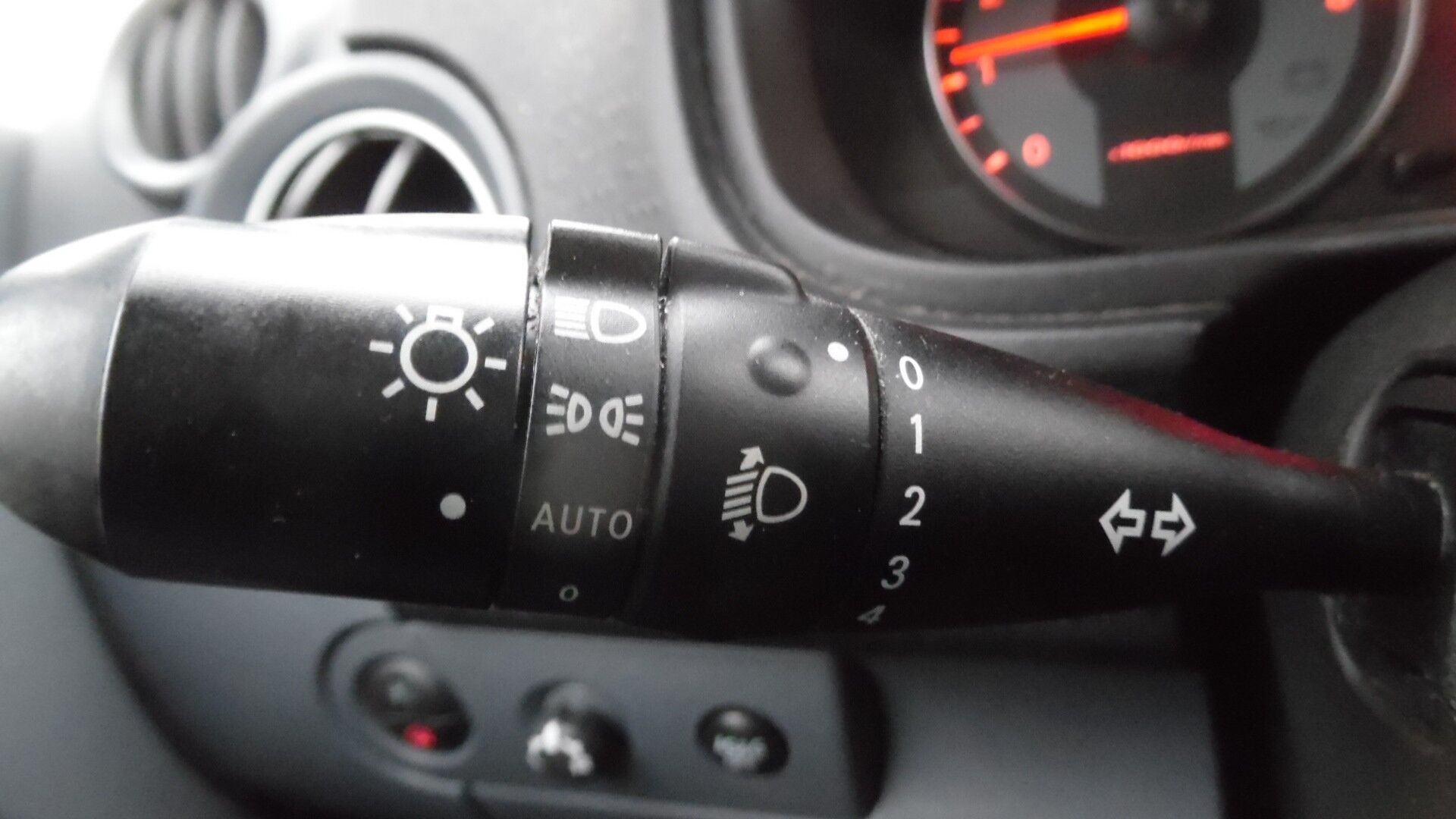 Billede af Mitsubishi Colt 1,3 ClearT Elegance CP 95HK 5d