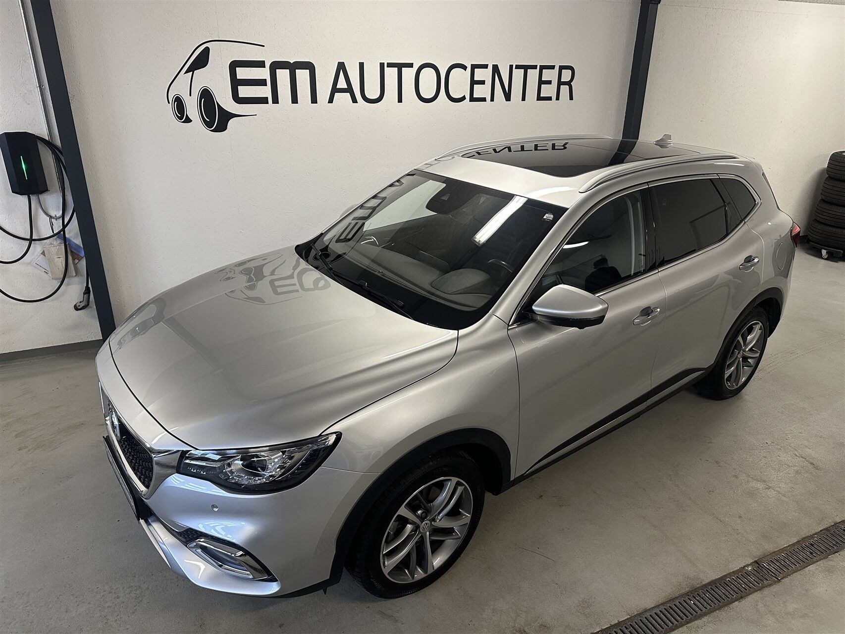 Billede af MG EHS 1,5 T GDI  Plugin-hybrid Luxury 258HK 5d 10g Aut.