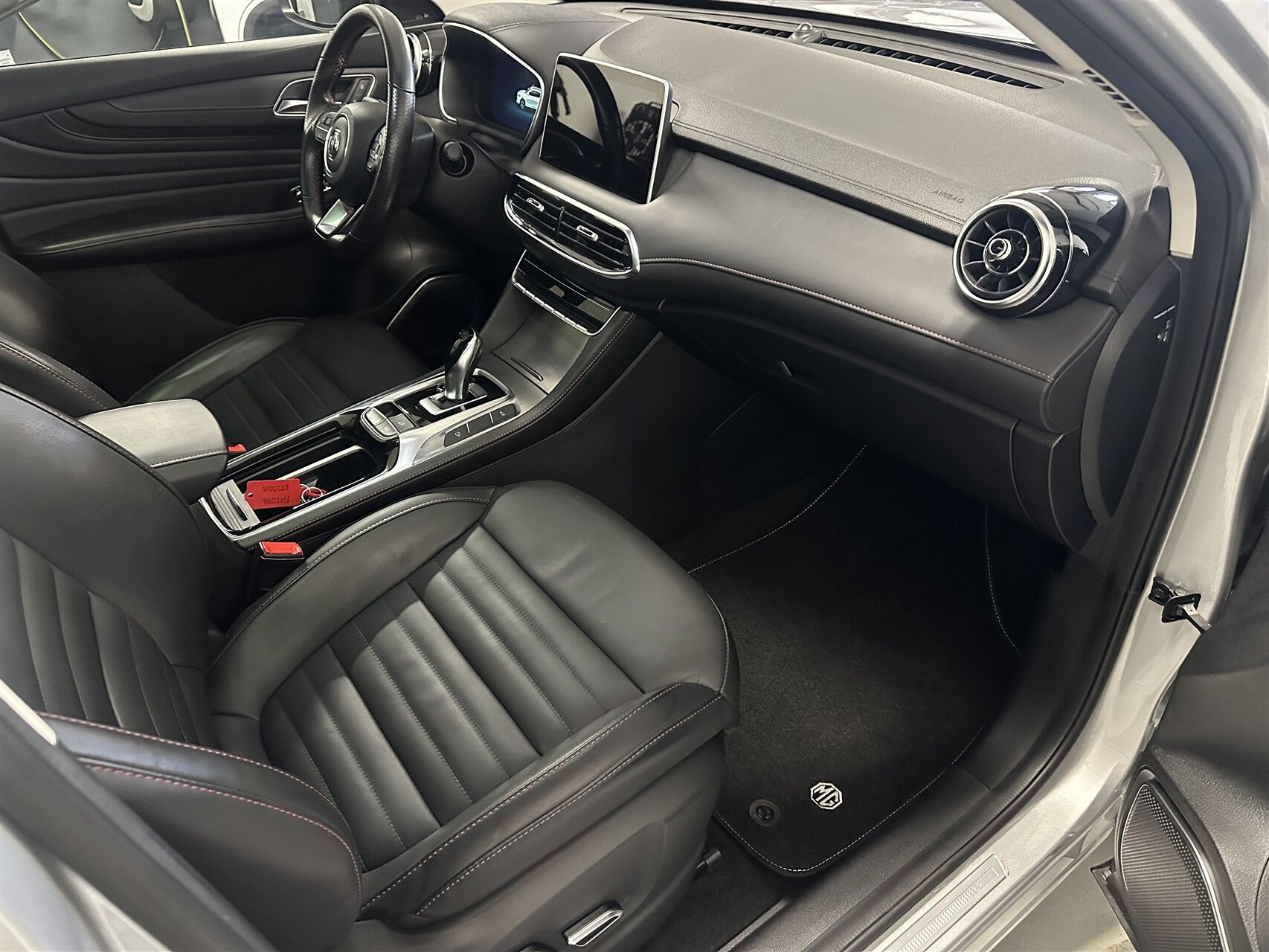 Billede af MG EHS 1,5 T GDI  Plugin-hybrid Luxury 258HK 5d 10g Aut.