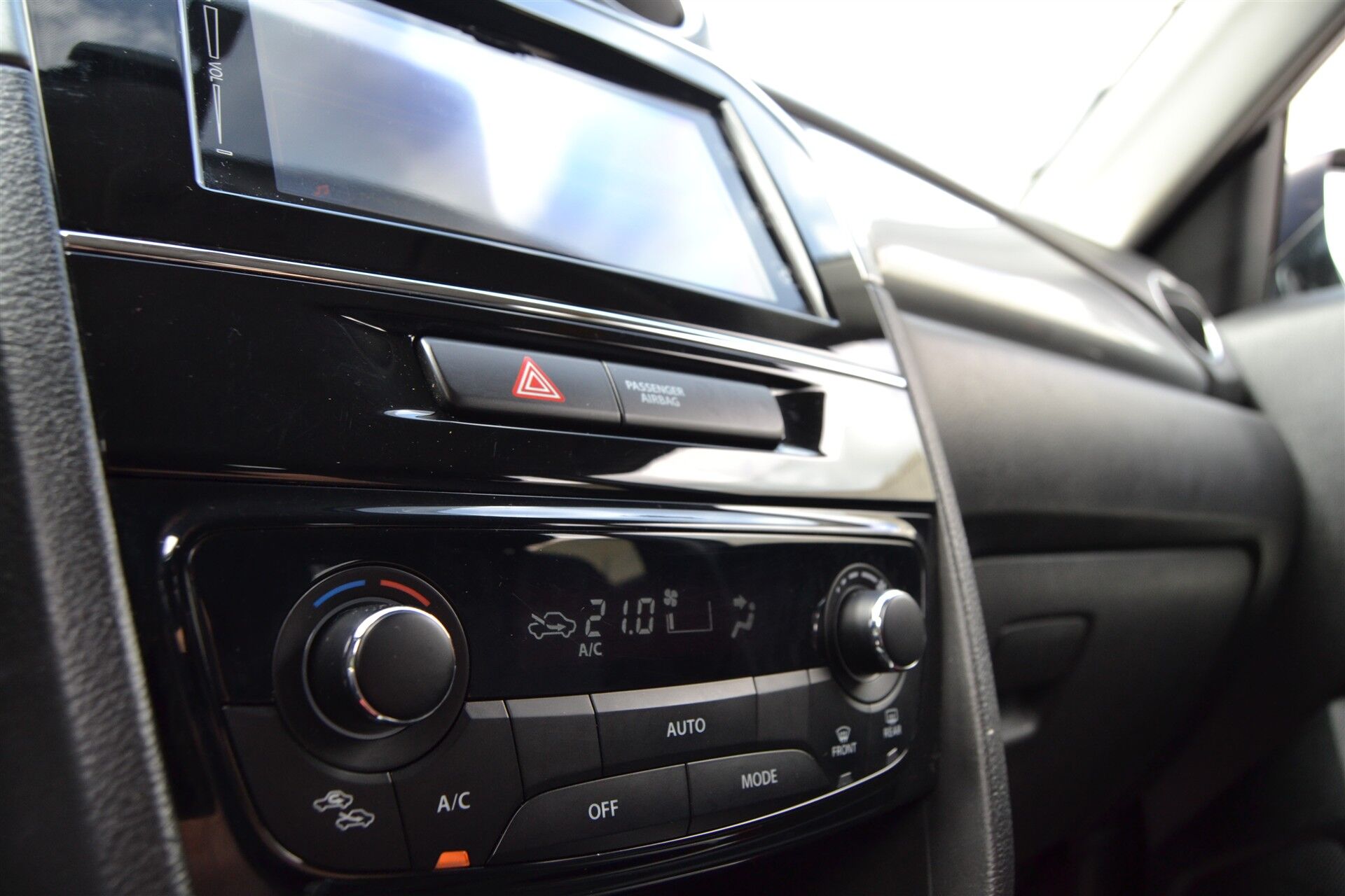 Billede af Suzuki Vitara 1,6 Active AllGrip 120HK 5d