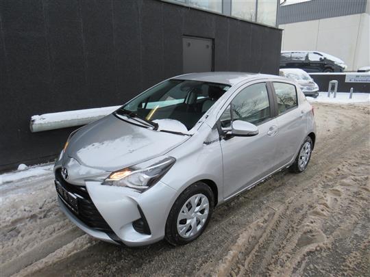 Toyota Yaris 1,0 VVT-I T2 72HK 5d