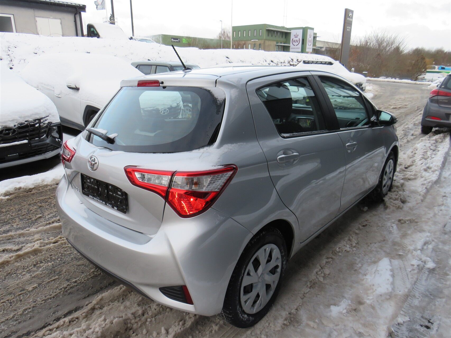 Billede af Toyota Yaris 1,0 VVT-I T2 72HK 5d