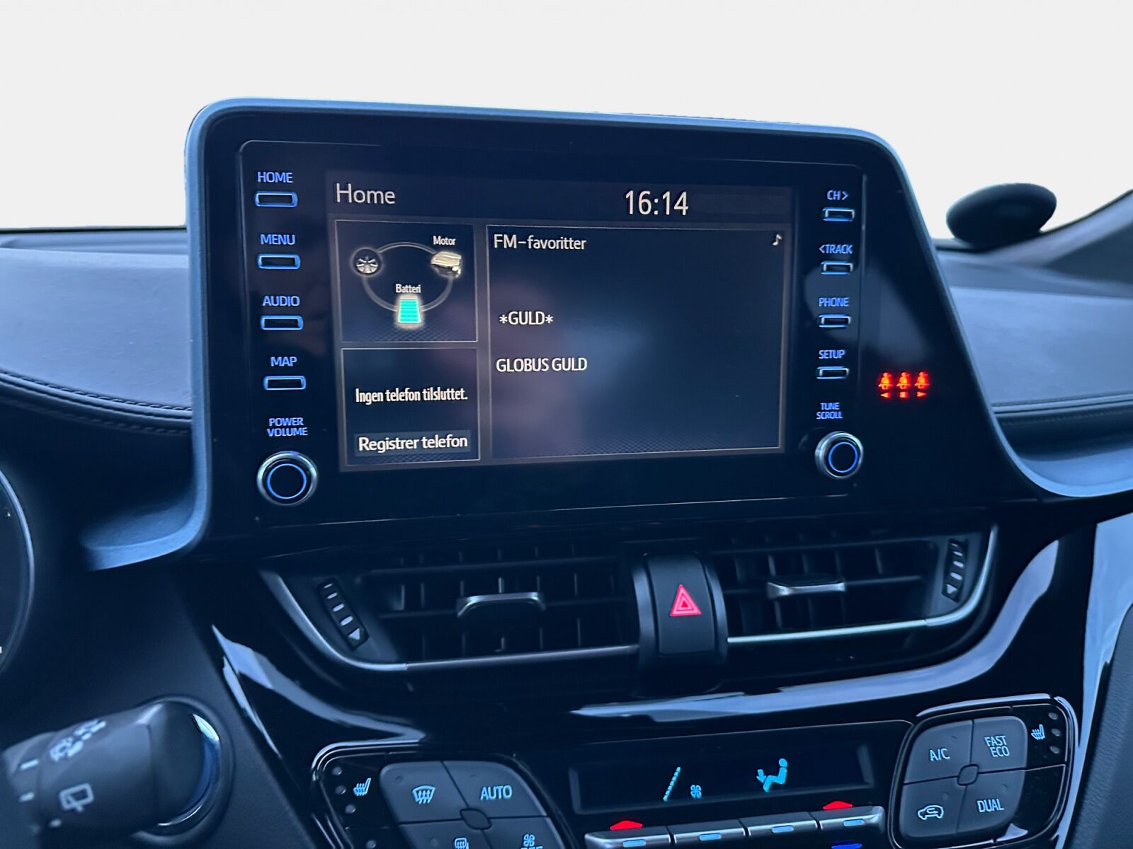 Billede af Toyota C-HR 2,0 Hybrid C-LUB Premium Multidrive S 184HK 5d Aut.