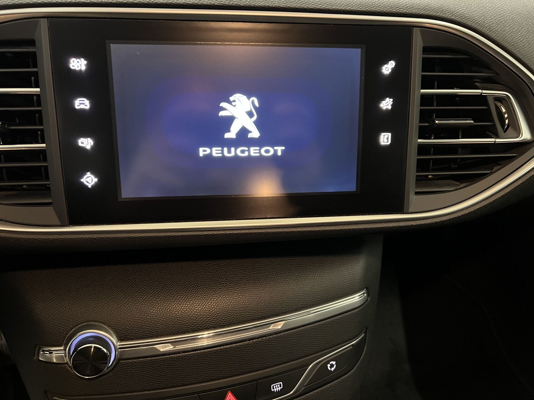 Billede af Peugeot 308 1,6 BlueHDi Style 120HK 5d