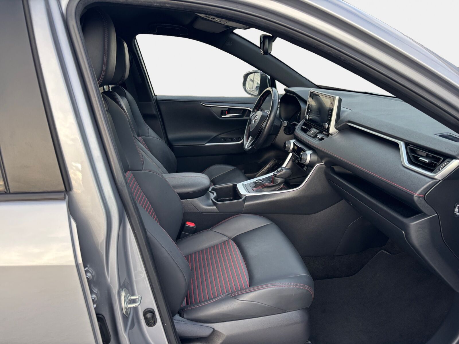 Billede af Toyota RAV4 Plug-in 2,5 Plugin-hybrid Active Comfort AWD 306HK 5d 6g Aut.