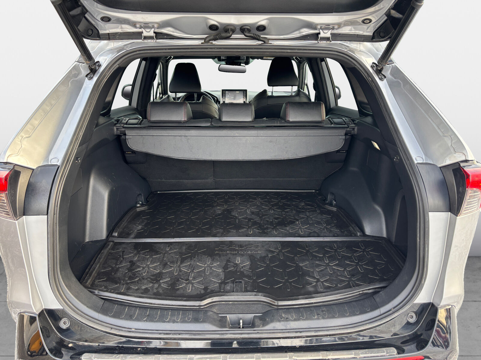 Billede af Toyota RAV4 Plug-in 2,5 Plugin-hybrid Active Comfort AWD 306HK 5d 6g Aut.