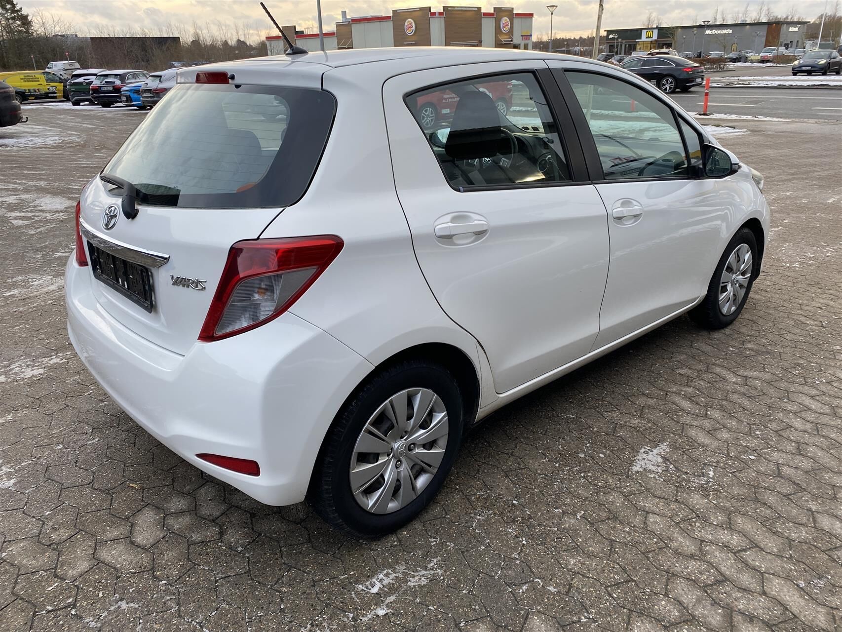 Billede af Toyota Yaris 1,0 VVT-I T1 69HK 5d