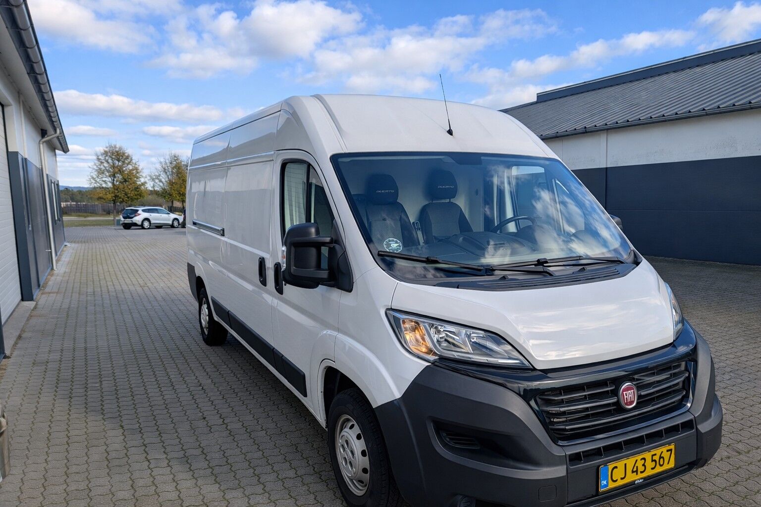Billede af Fiat Ducato 33 L3H2 2,3 MJT Professional Plus 130HK Van 6g