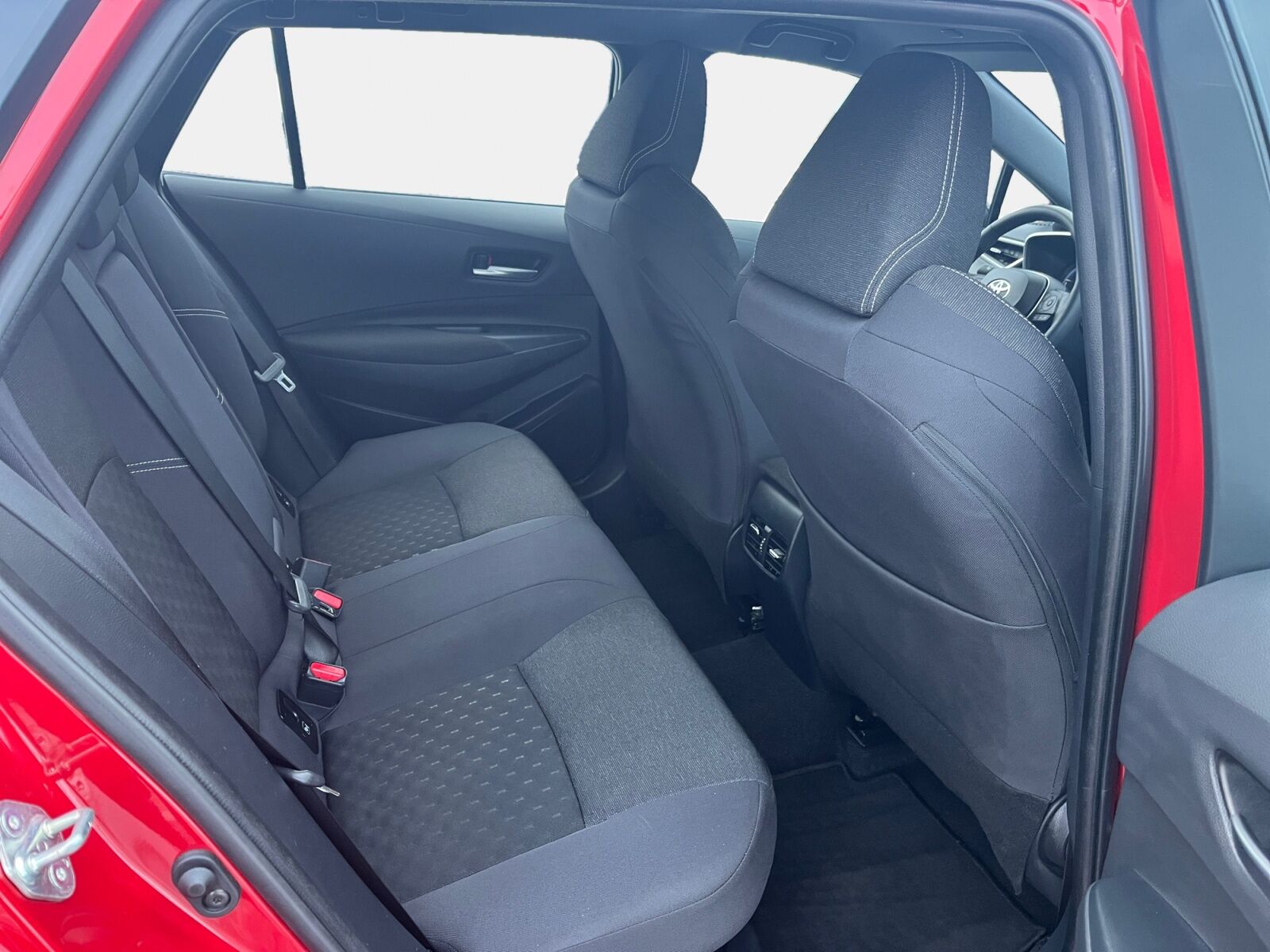 Billede af Toyota Corolla 1.8 hybrid (140 hk) Touring Sports aut. gear Active Comfort Plus