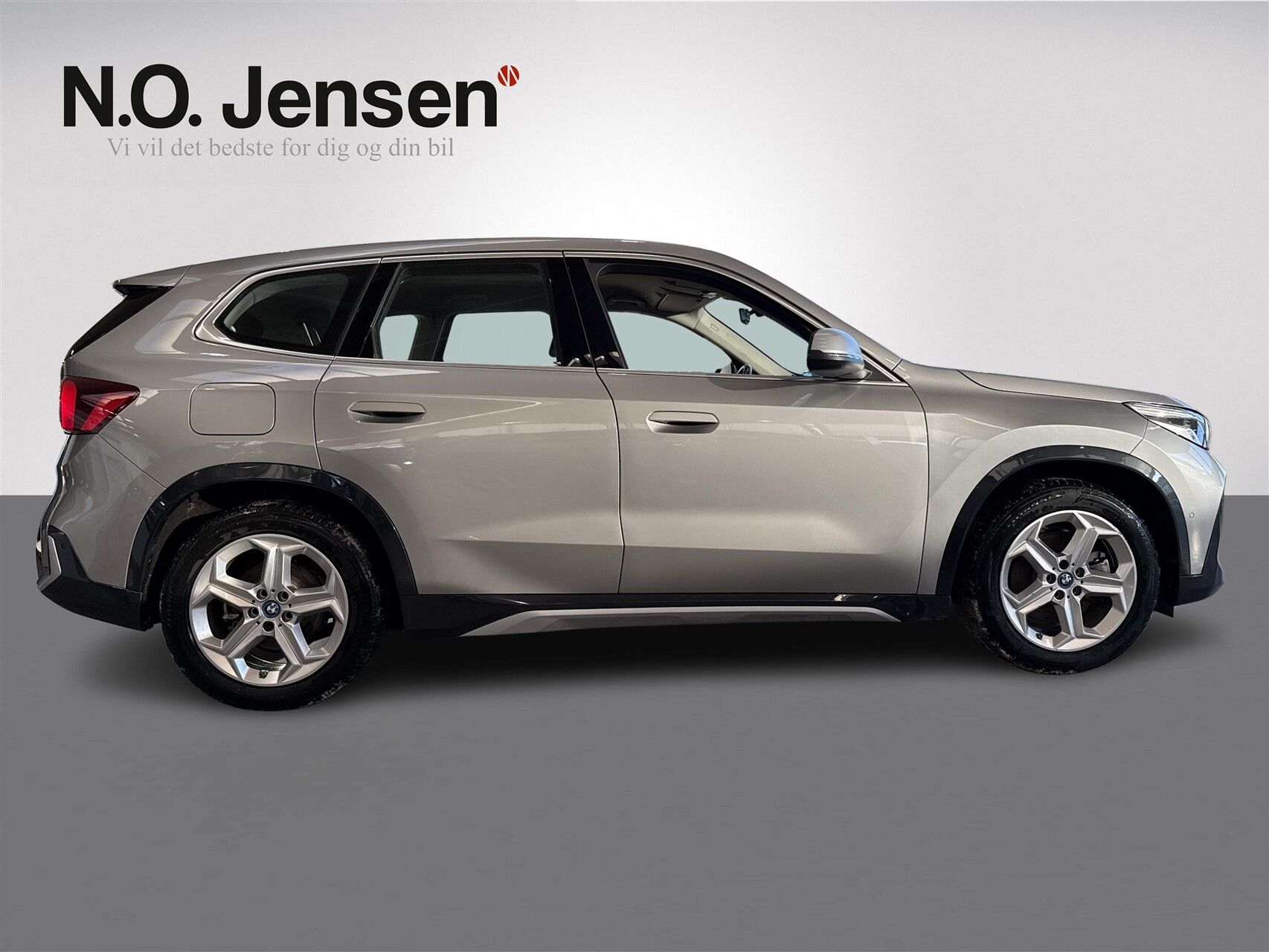 Billede af BMW iX1 xDrive30 EL xLine 4x4 313HK 5d Aut.