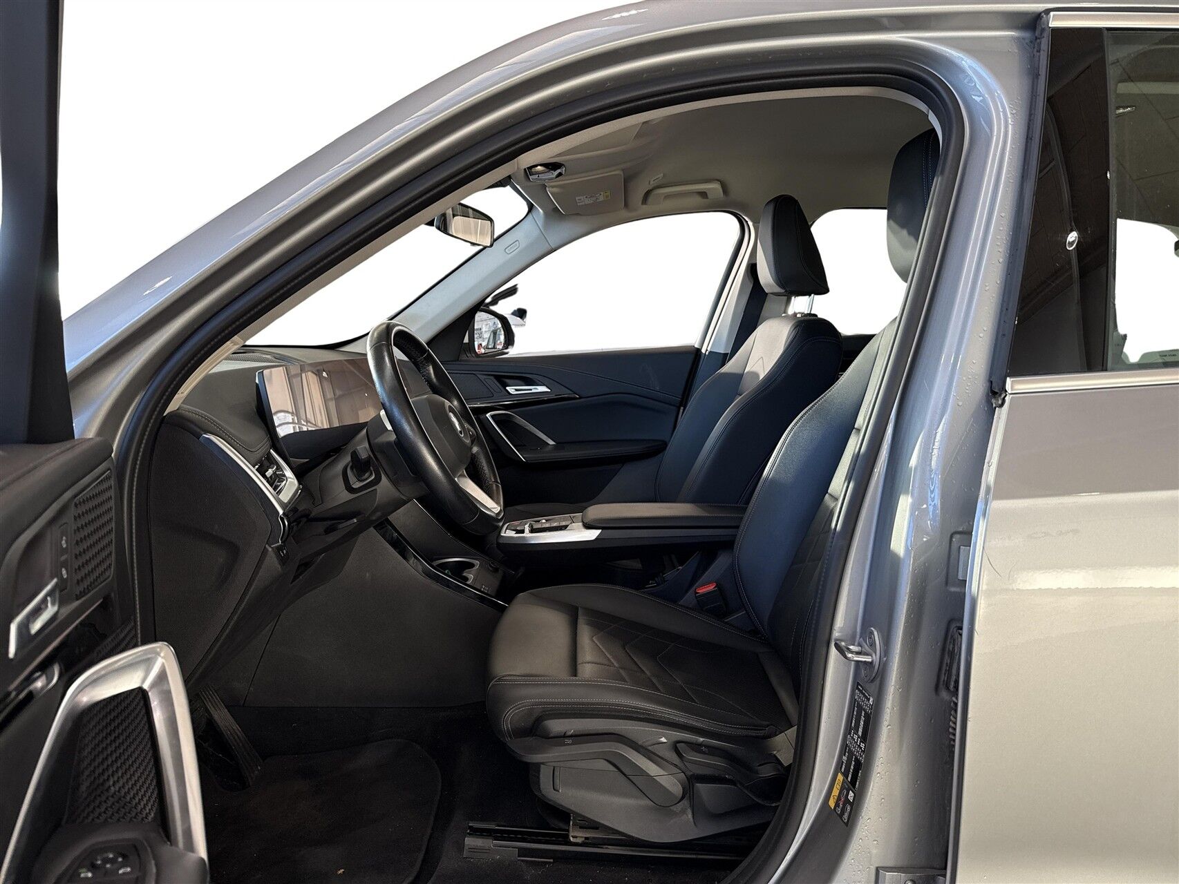 Billede af BMW iX1 xDrive30 EL xLine 4x4 313HK 5d Aut.