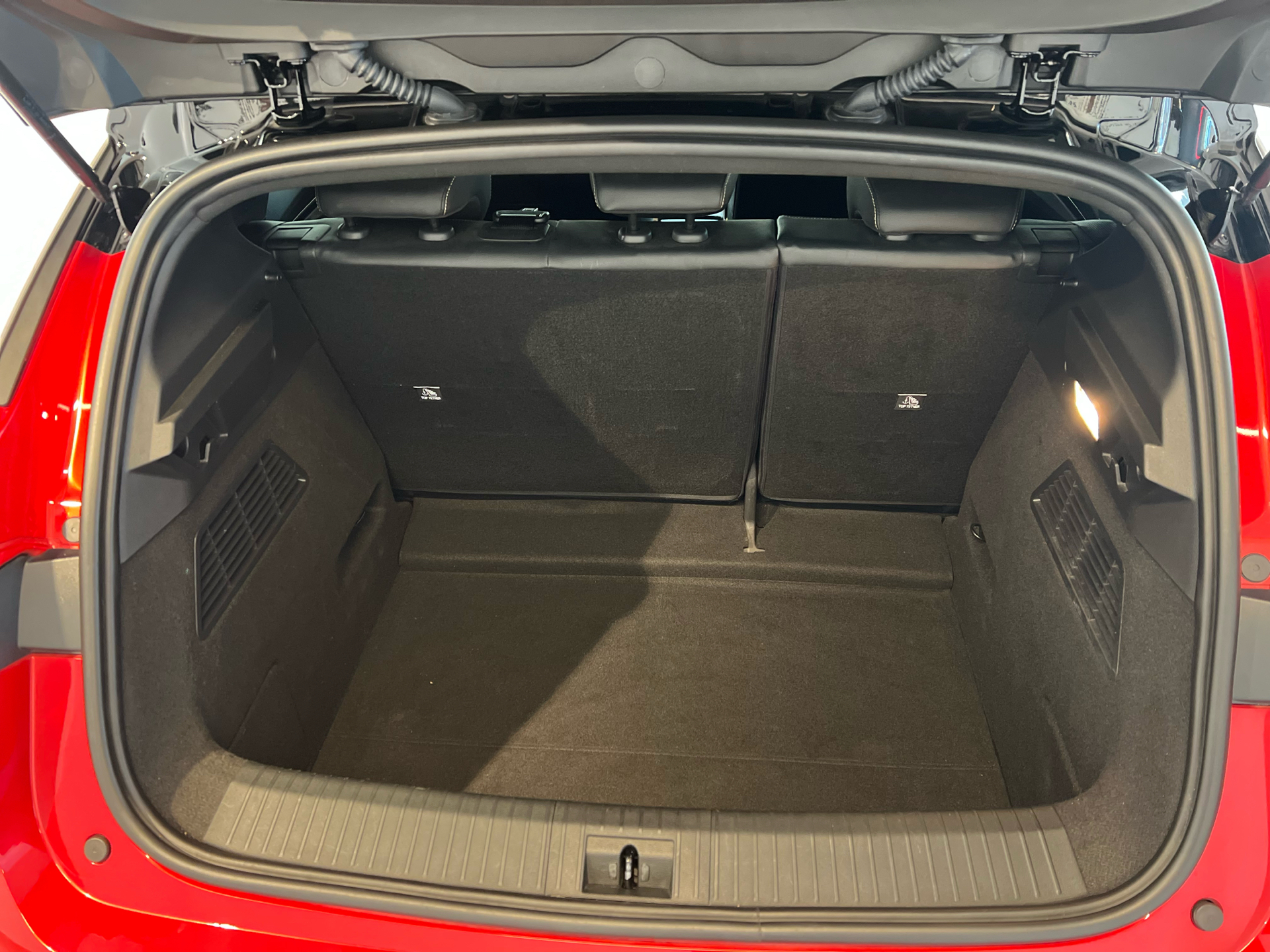 Billede af Renault Mégane E-TECH Iconic 220HK 5d Aut.