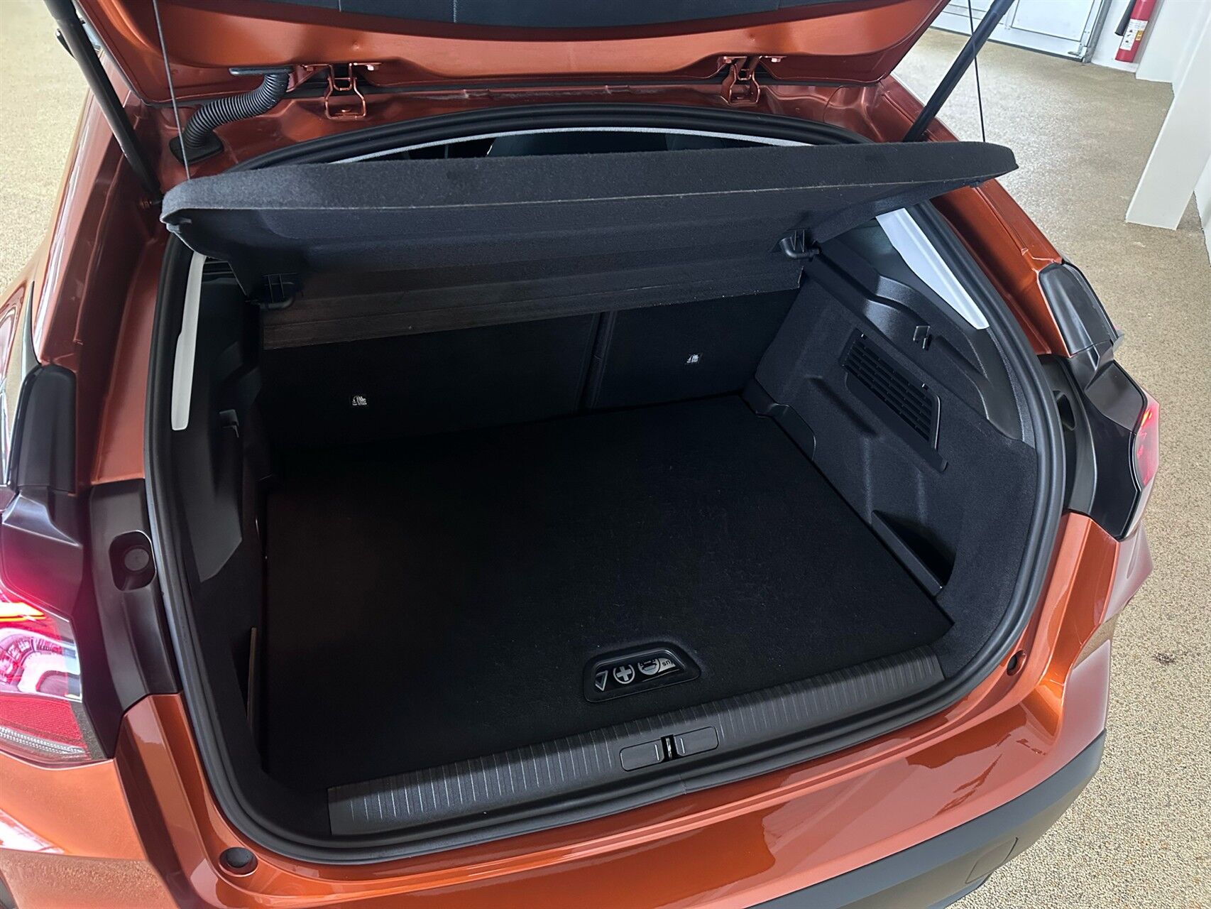 Billede af Citroën e-C4 EL Feel 136HK 5d Aut.