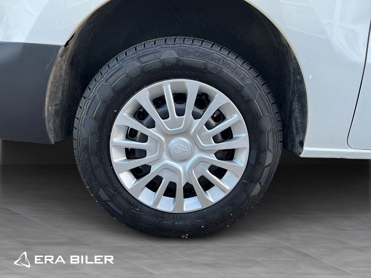 Billede af Toyota Proace Long 2,0 D Comfort Master m/dobbelt skydedør 122HK Van 8g Aut.