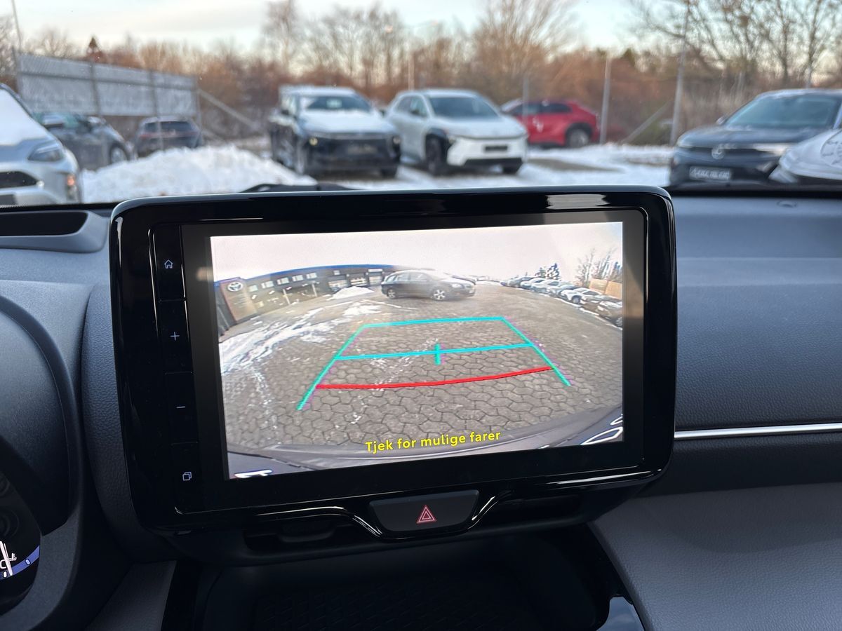 Billede af Toyota Yaris Cross 1,5 Hybrid Active Technology 116HK 5d Trinl. Gear