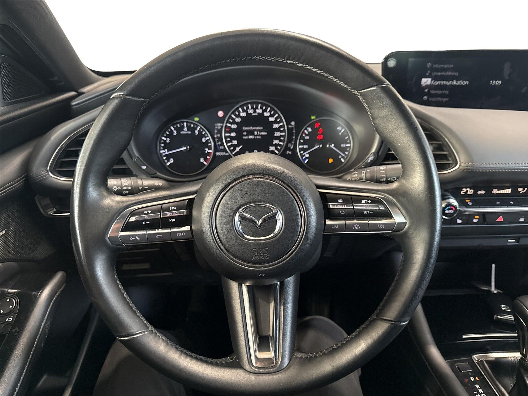 Billede af Mazda 3 2,0 Skyactiv-X  Mild hybrid Cosmo 180HK 5d 6g Aut.