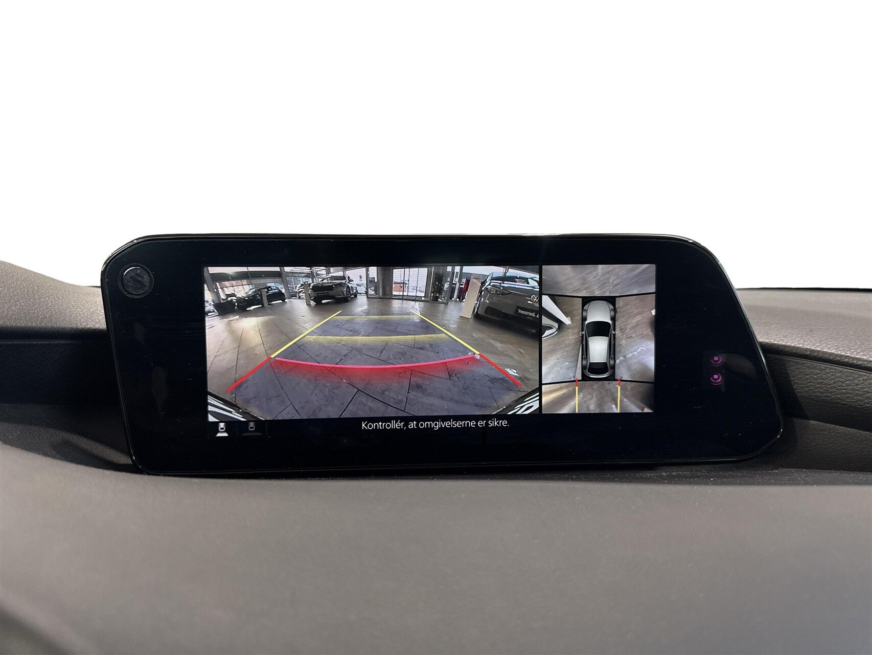 Billede af Mazda 3 2,0 Skyactiv-X  Mild hybrid Cosmo 180HK 5d 6g Aut.