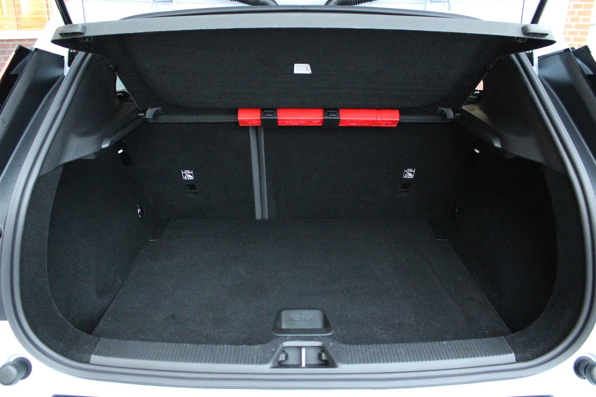 Billede af Volvo EX30 Single Motor Extended Range Core 272HK 5d Aut.