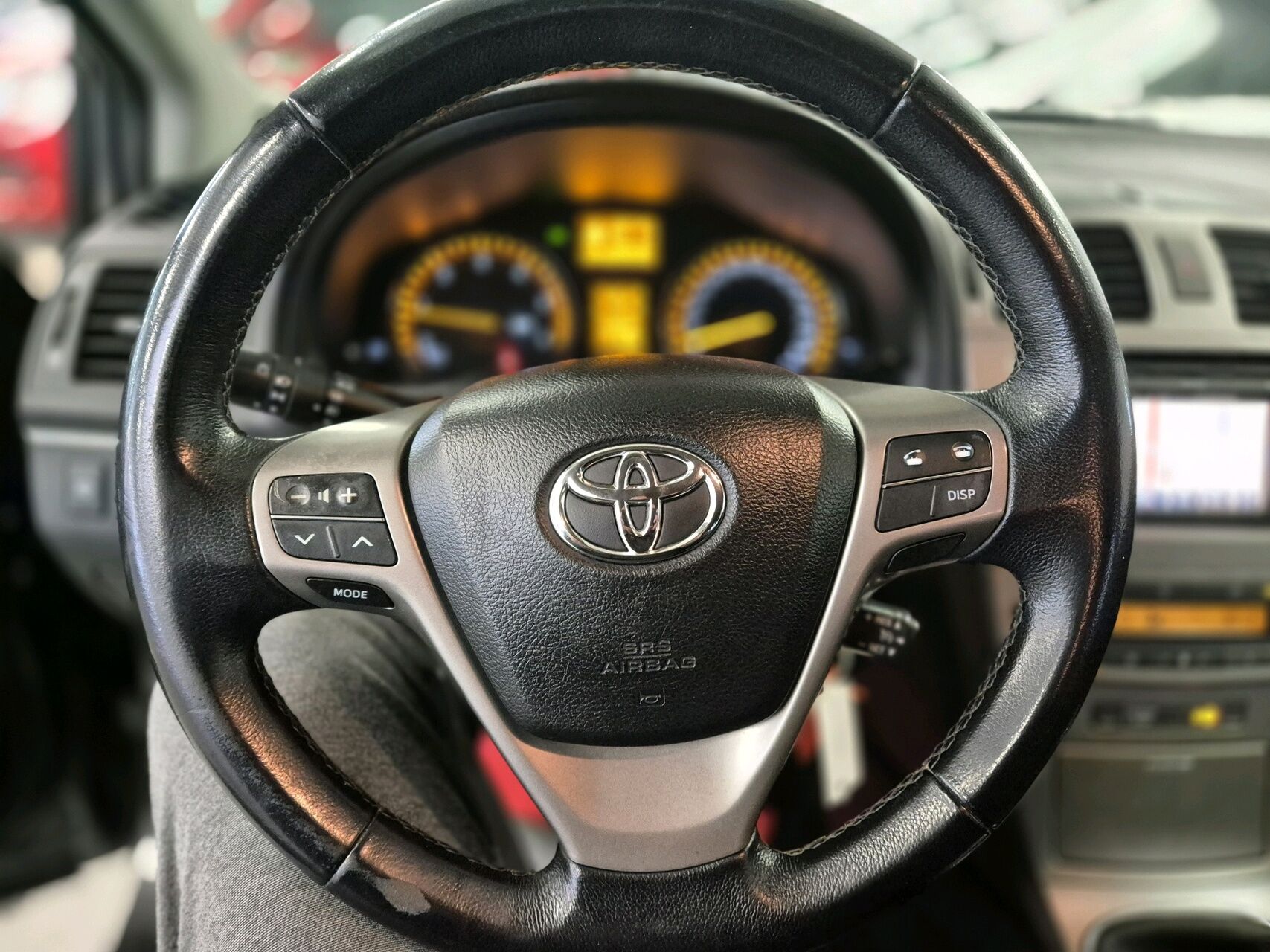 Billede af Toyota Avensis 2,0 D-4D DPF TX 126HK Stc 6g