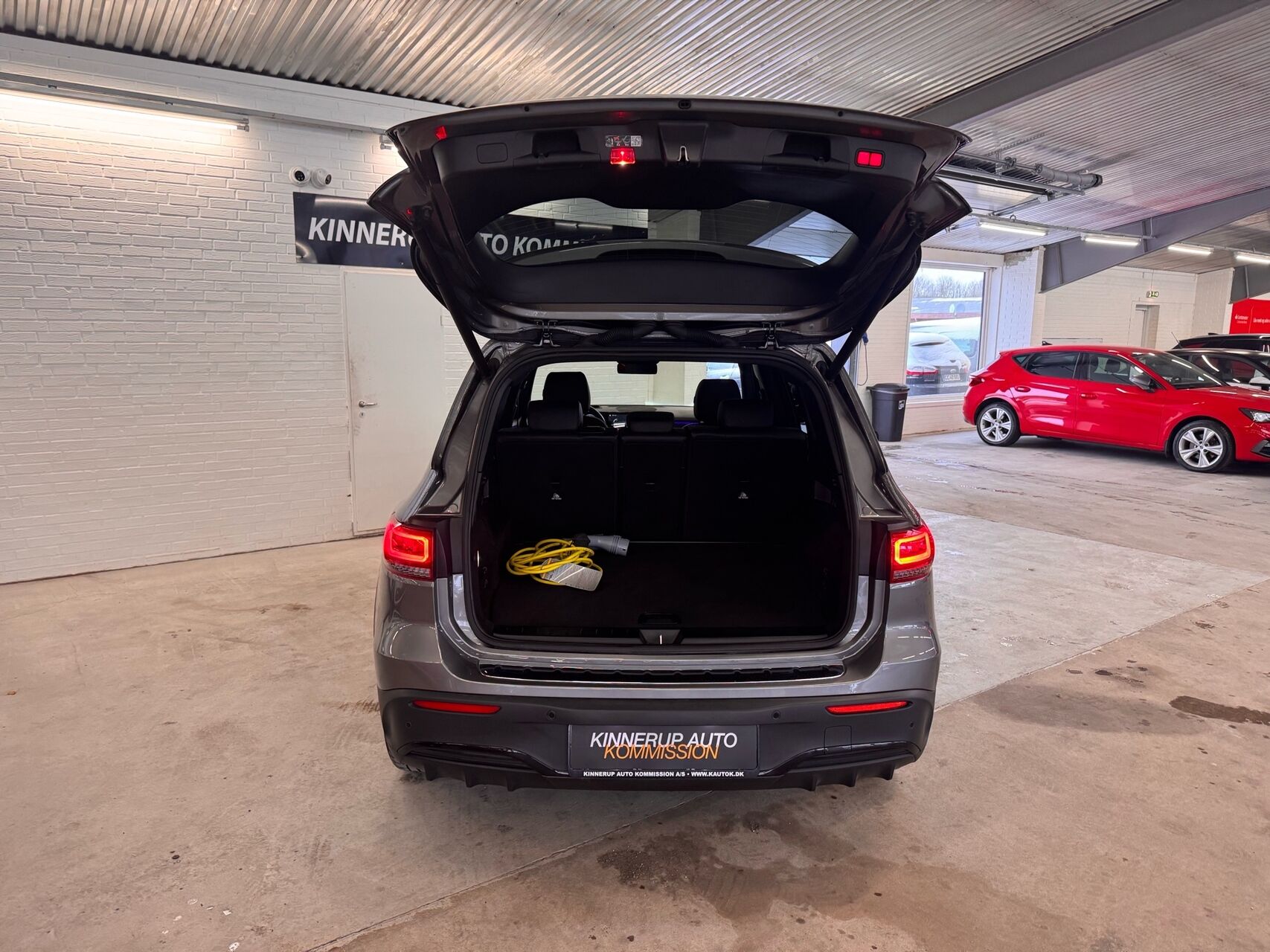 Billede af Mercedes-Benz EQB 300 EL AMG Line 4Matic 228HK 5d Aut.