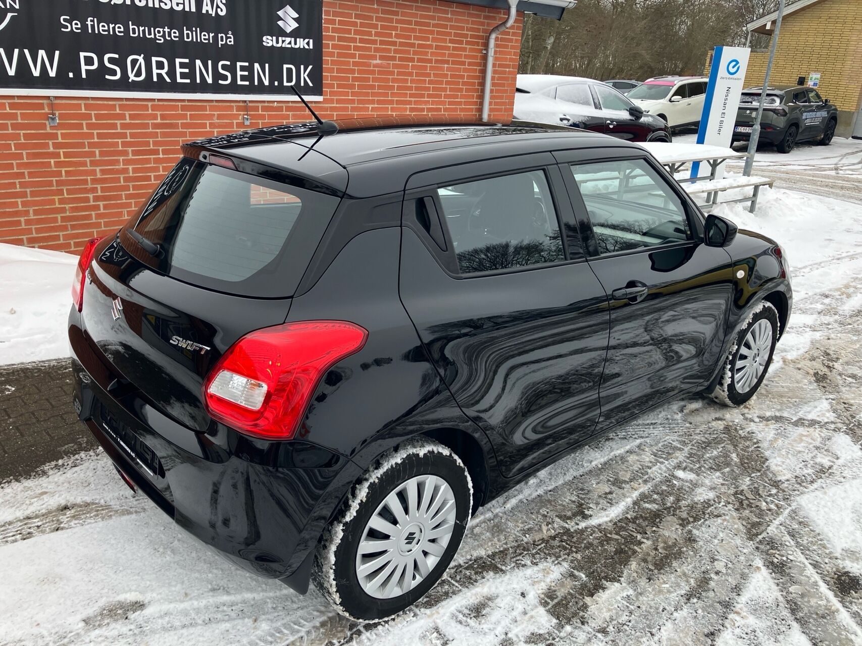 Billede af Suzuki Swift 1,2 Dualjet Club Hit AEB 90HK 5d