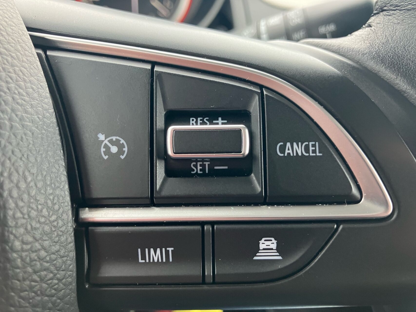 Billede af Suzuki Swift 1,2 Dualjet Club Hit AEB 90HK 5d