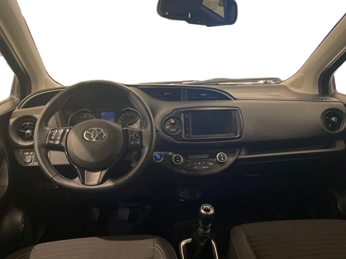 Billede af Toyota Yaris 1,5 VVT-I T3 Smartpakke 111HK 5d 6g