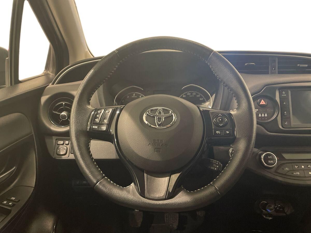 Billede af Toyota Yaris 1,5 VVT-I T3 Smartpakke 111HK 5d 6g