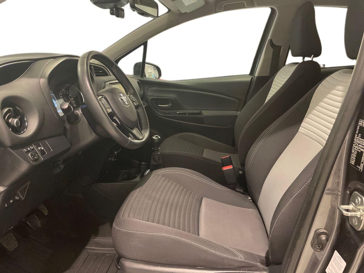 Billede af Toyota Yaris 1,5 VVT-I T3 Smartpakke 111HK 5d 6g