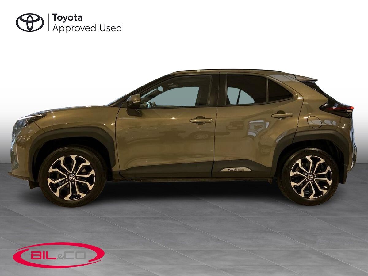 Billede af Toyota Yaris Cross 1,5 Hybrid Style Technology Plus 116HK 5d Trinl. Gear