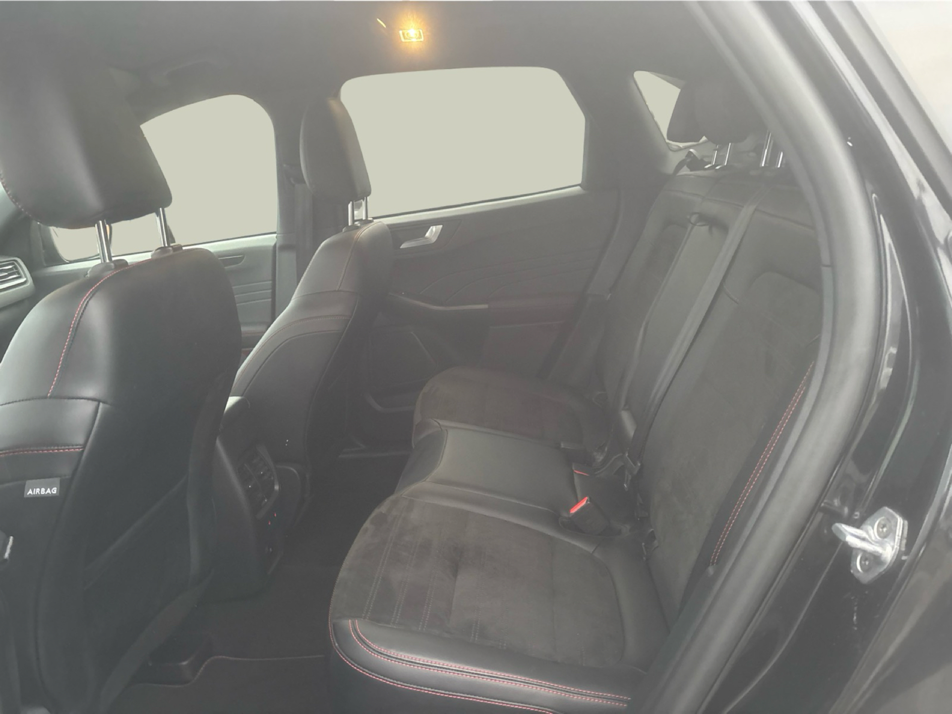 Billede af Ford Kuga 2,5 Plugin-hybrid ST-Line X CVT 225HK 5d Trinl. Gear