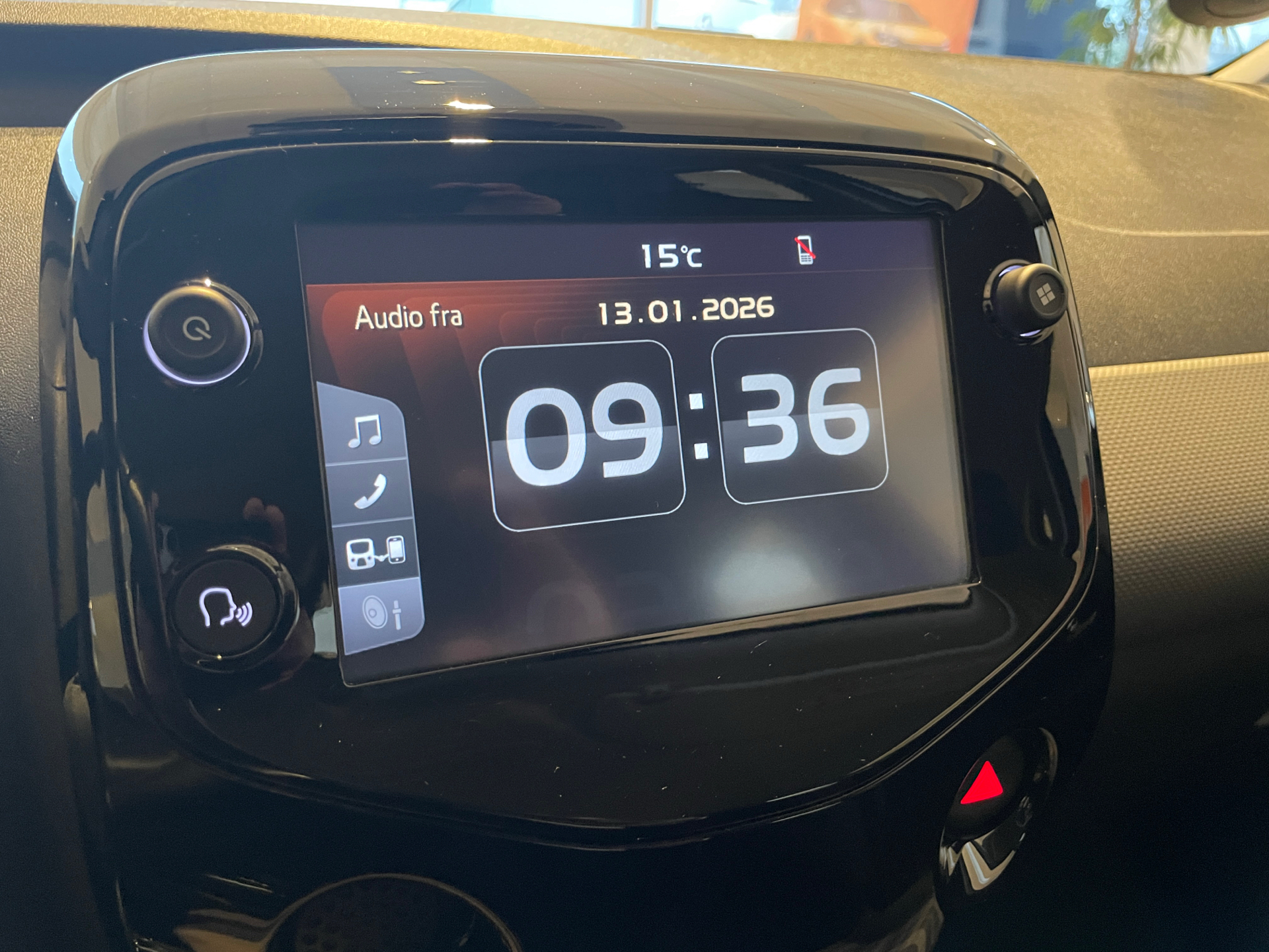 Billede af Peugeot 108 1,0 e-Vti Allure+ 72HK 5d