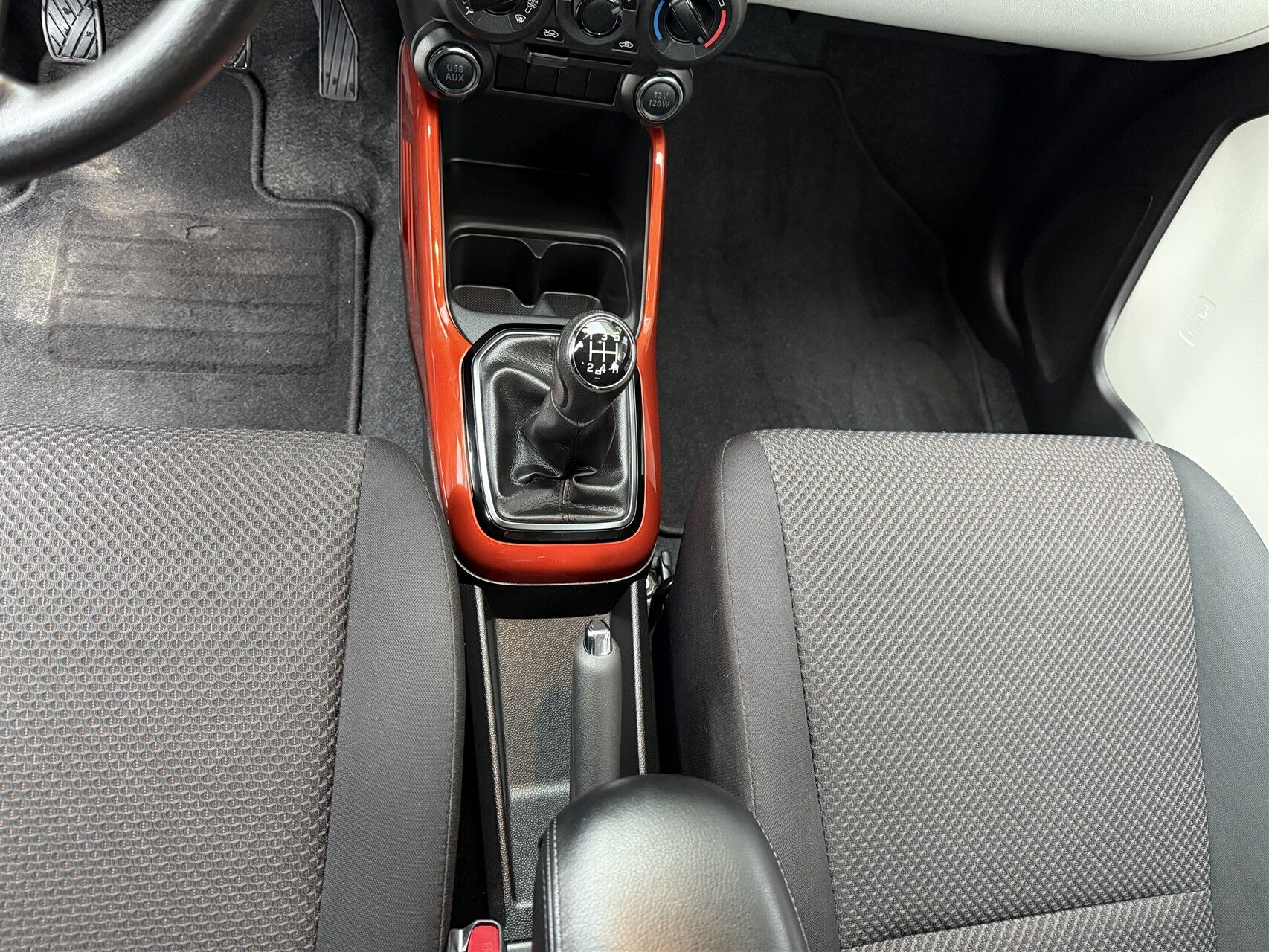 Billede af Suzuki Ignis 1,2 Dualjet 16V Club 90HK 5d