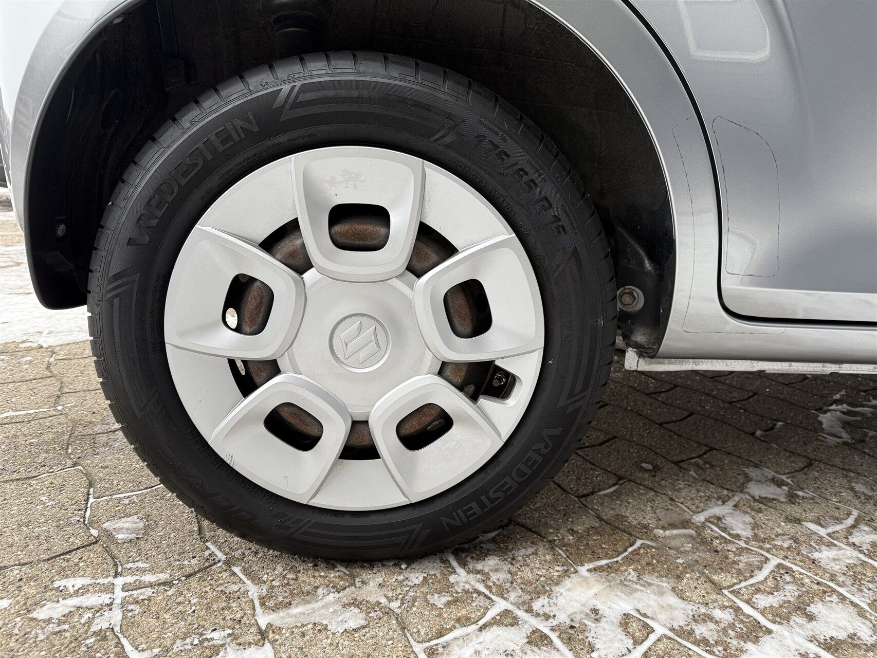 Billede af Suzuki Ignis 1,2 Dualjet 16V Club 90HK 5d