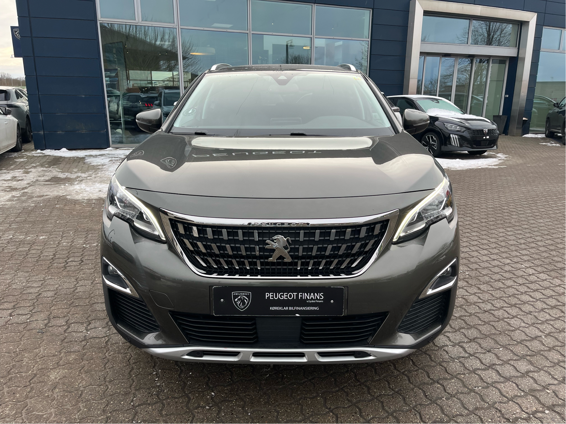 Billede af Peugeot 3008 1,2 e-THP Allure 130HK 5d 6g