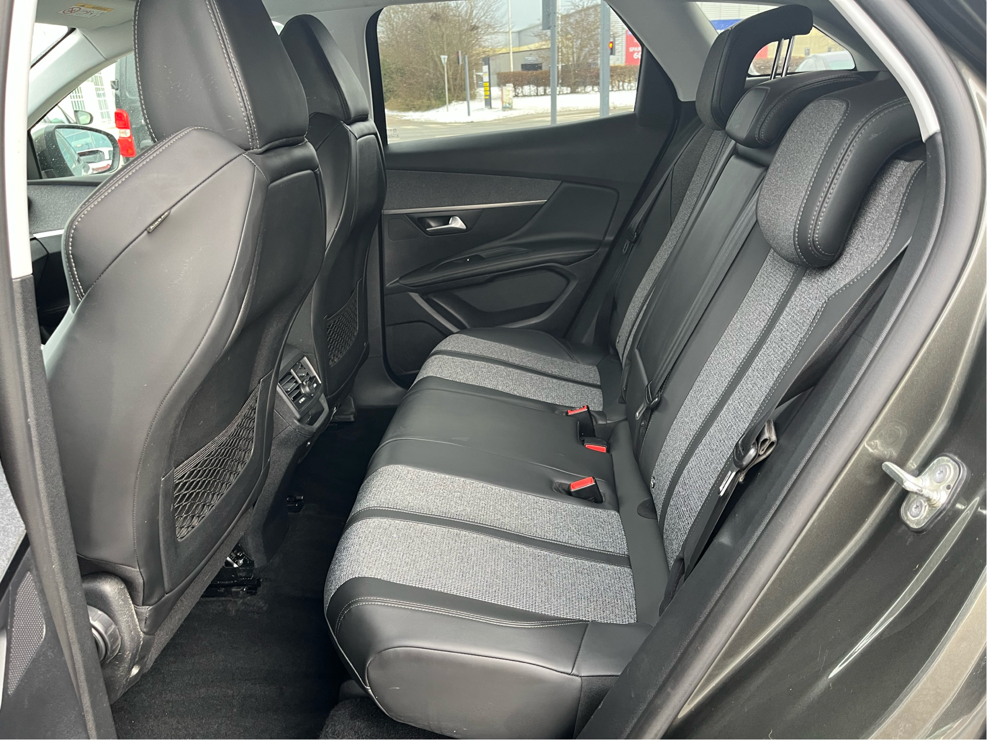 Billede af Peugeot 3008 1,2 e-THP Allure 130HK 5d 6g