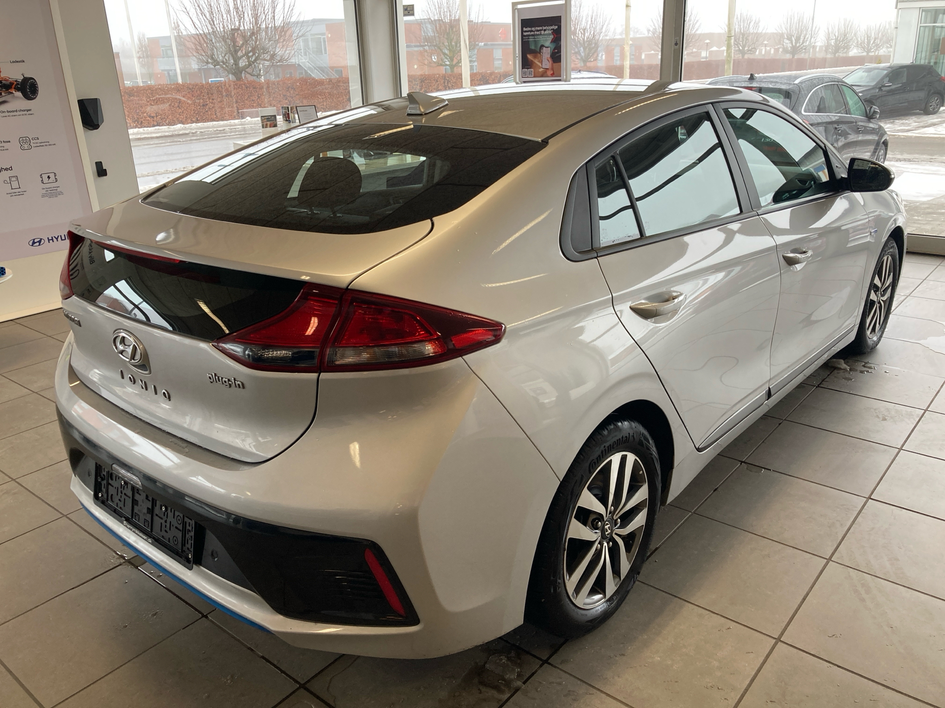 Billede af Hyundai Ioniq 1,6 GDI  Plugin-hybrid Trend plug-in 141HK 5d 6g Aut.