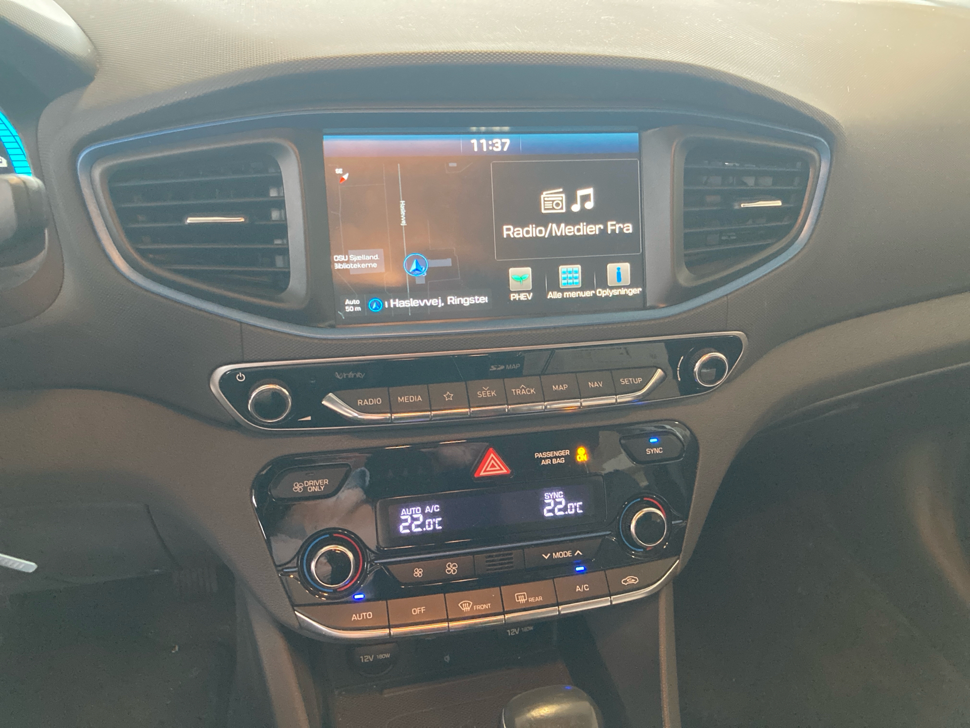 Billede af Hyundai Ioniq 1,6 GDI  Plugin-hybrid Trend plug-in 141HK 5d 6g Aut.