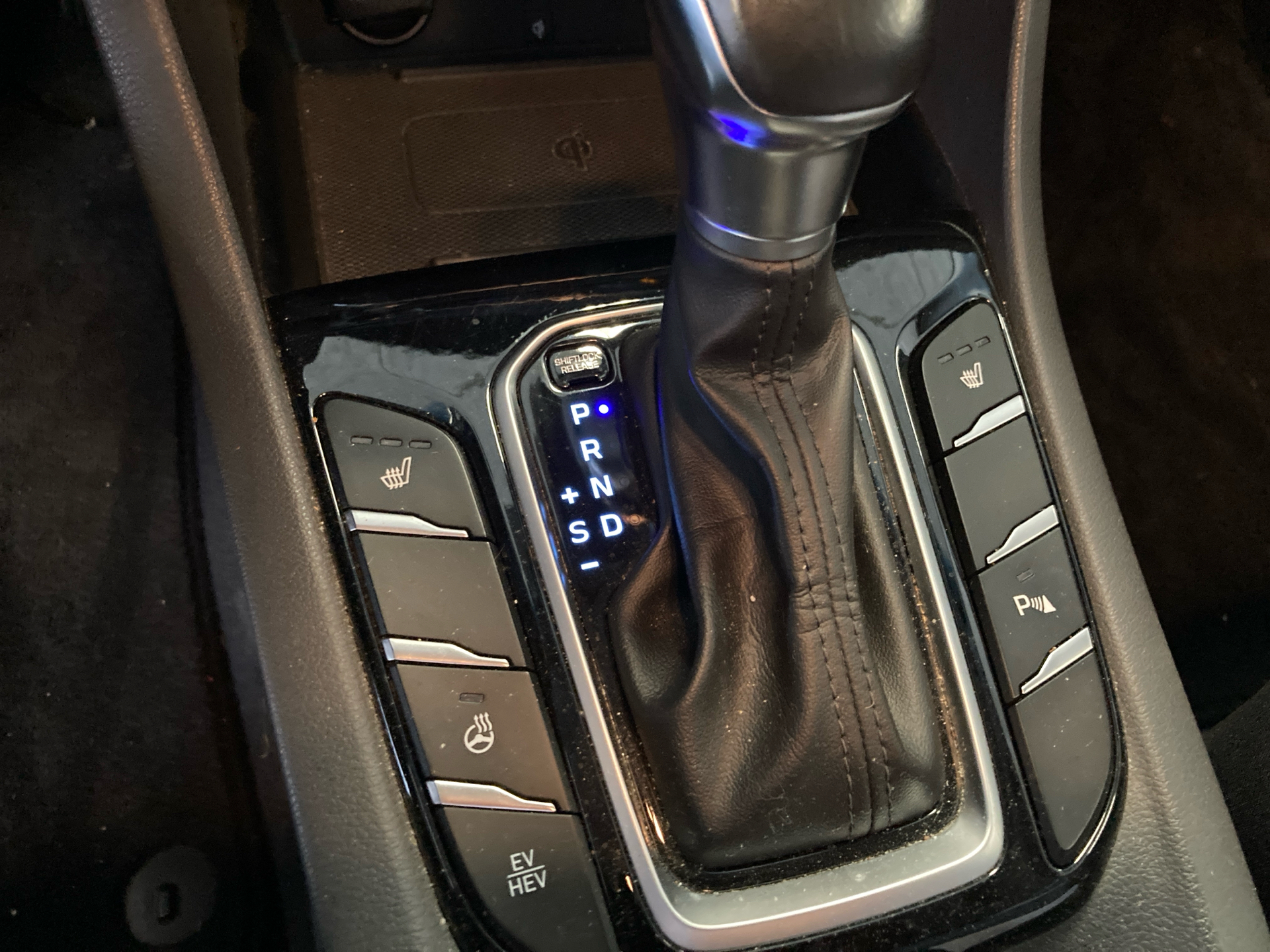 Billede af Hyundai Ioniq 1,6 GDI  Plugin-hybrid Trend plug-in 141HK 5d 6g Aut.