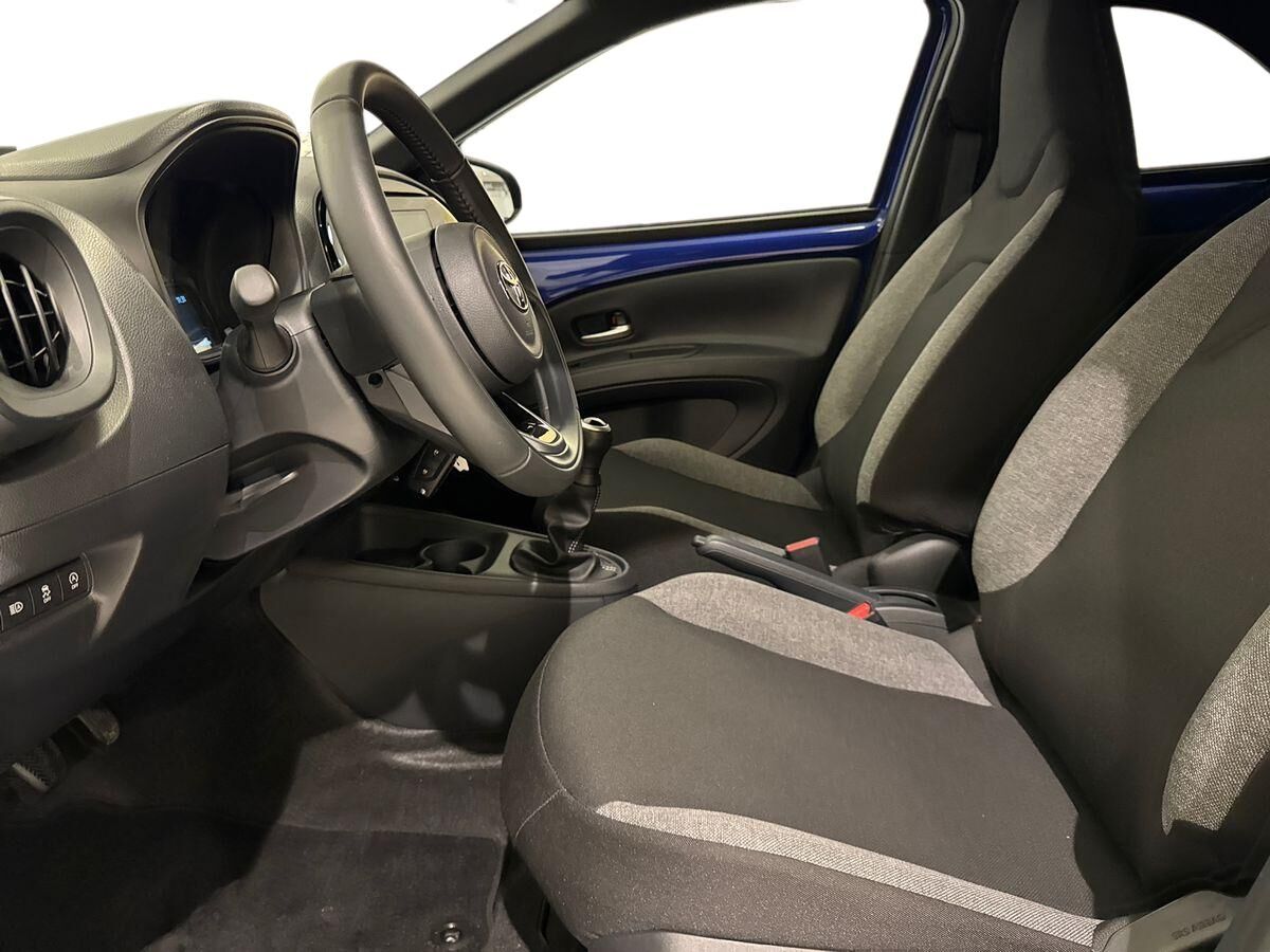 Billede af Toyota Aygo X 1,0 VVT-I Active 72HK 5d