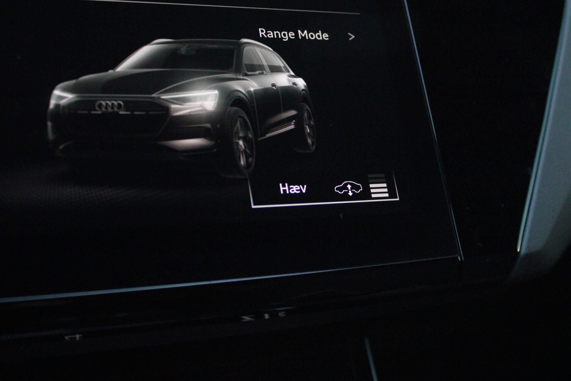 Billede af Audi E-tron 55 S Line Quattro 408HK 5d Aut.